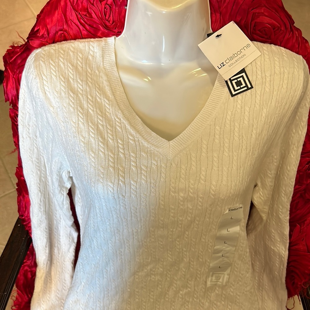 Liz Claiborne Womens V‎ Neck Long Sleeve sweater white size L